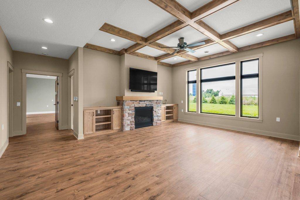 4572 166th AVE NW, Andover, MN 55304