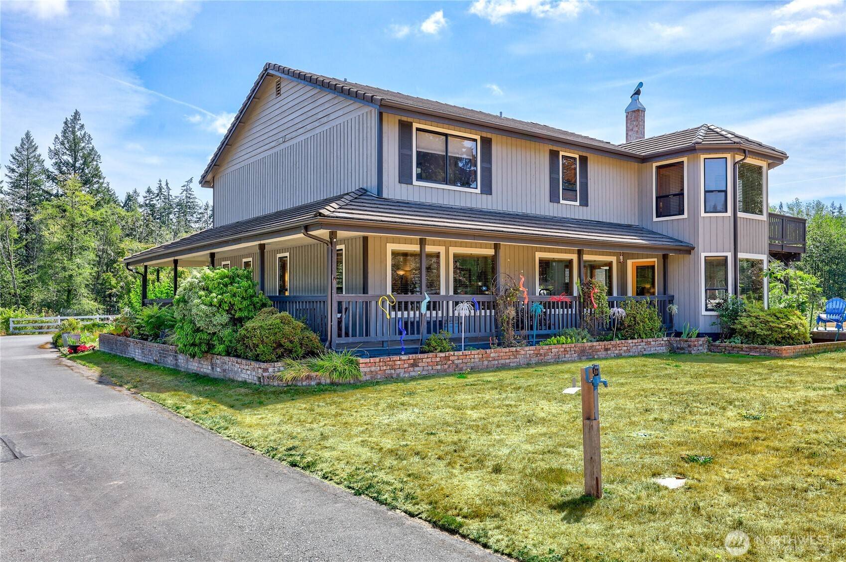1305 NW Mountain View RD, Silverdale, WA 98383