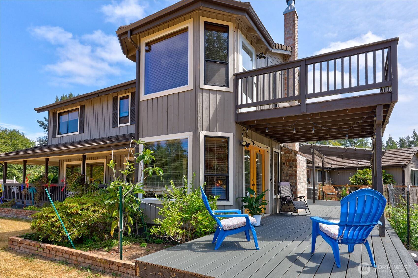 1305 NW Mountain View RD, Silverdale, WA 98383