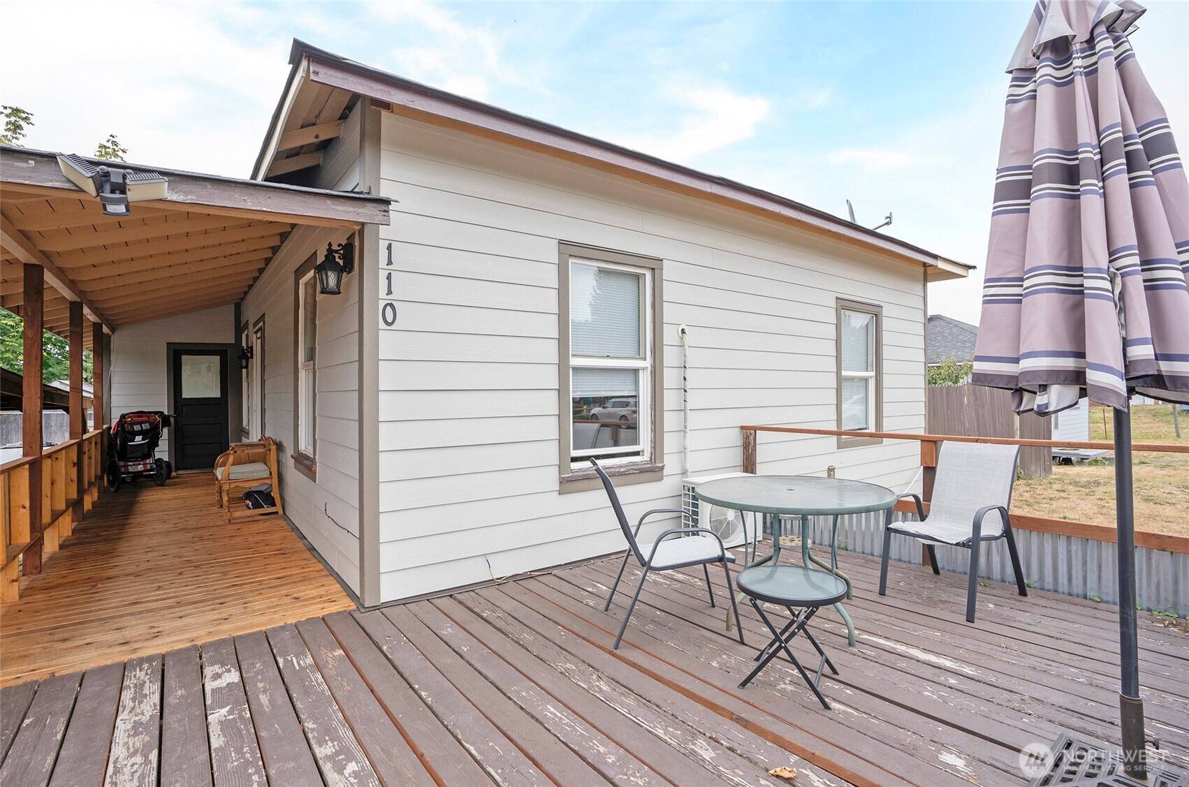 110 Alder ST E, Eatonville, WA 98328
