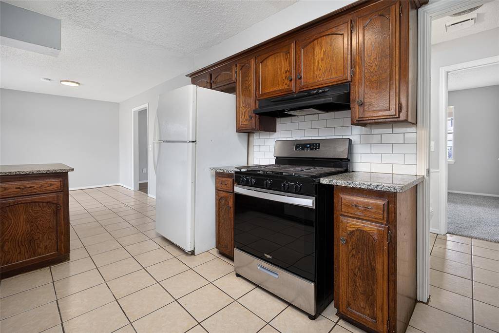1233 SW 91st ST, Oklahoma City, OK 73139