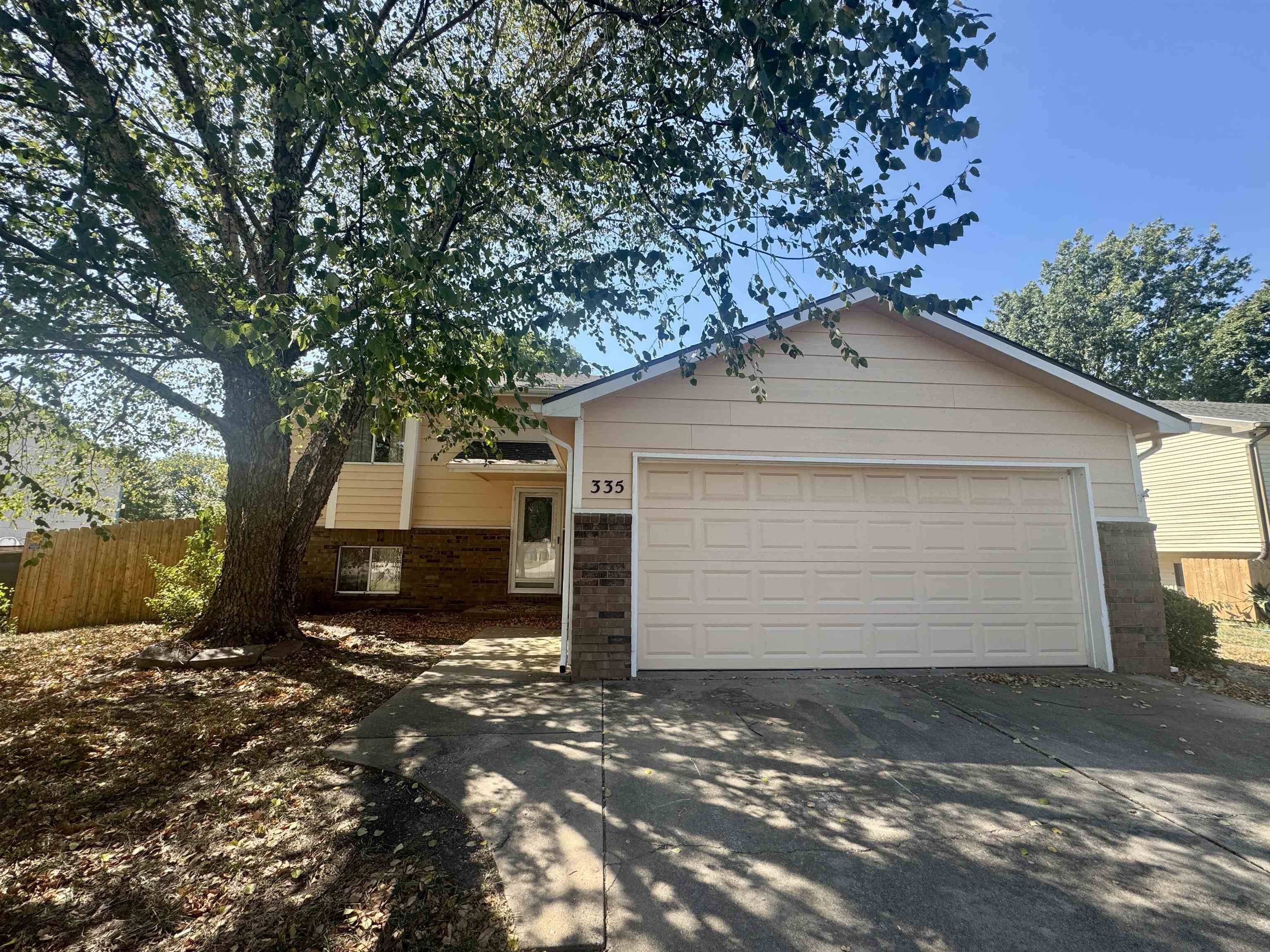 335 N TOMAHAWK ST, Kechi, KS 67067
