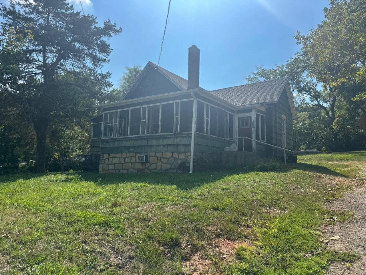 621 Shuttee ST, West Plains, MO 65775