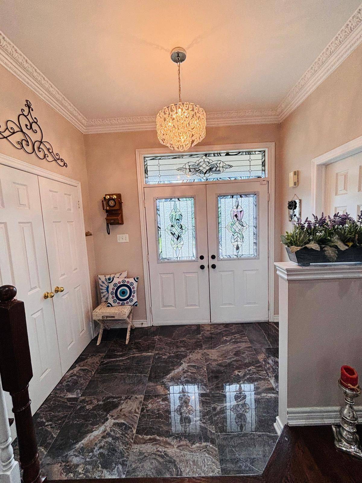 137 Fitzgerald CRES, Milton, ON L9T 5Y6