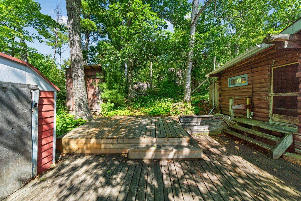 125 Mazinaw Lake Boat Access N/A, Addington Highlands, ON K0H 1K0