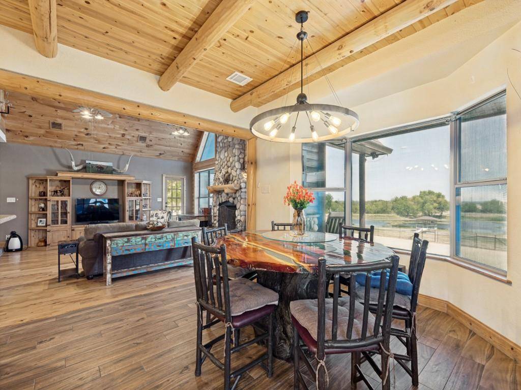 1240 Union Hill Road, Ennis, TX 75119