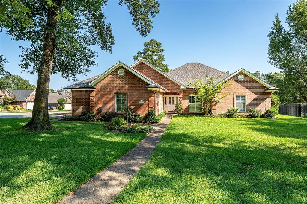 11232 Chasewood, Tyler, TX 75703