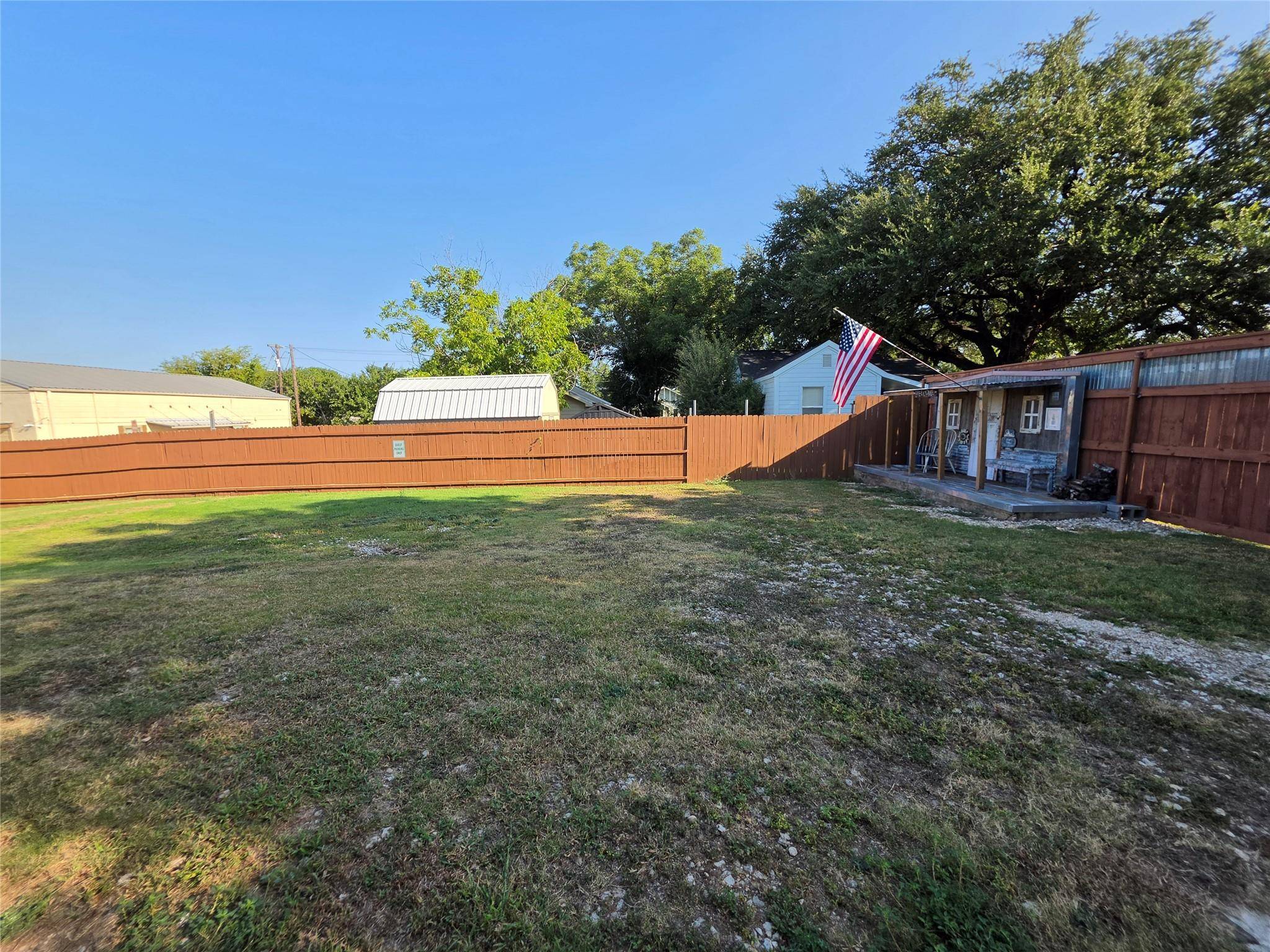 1100 Main ST, Liberty Hill, TX 78642