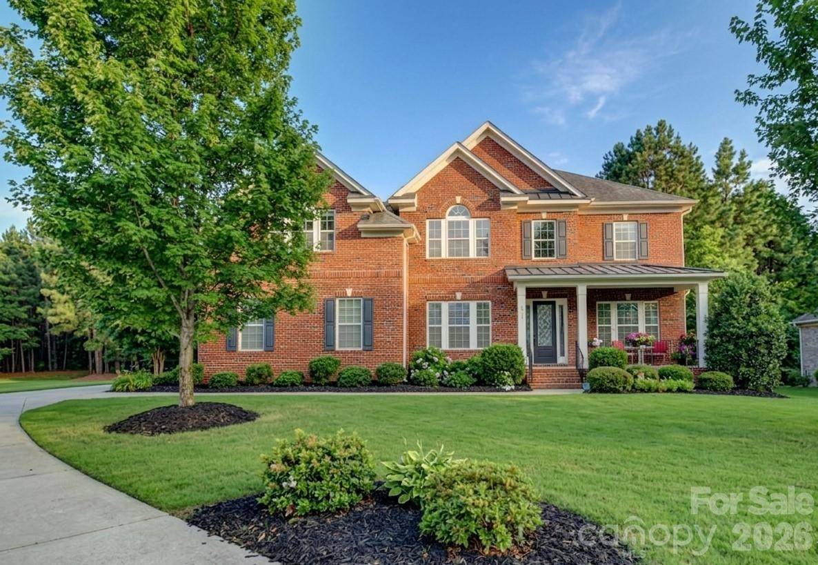 16518 Governors Club CT, Charlotte, NC 28278