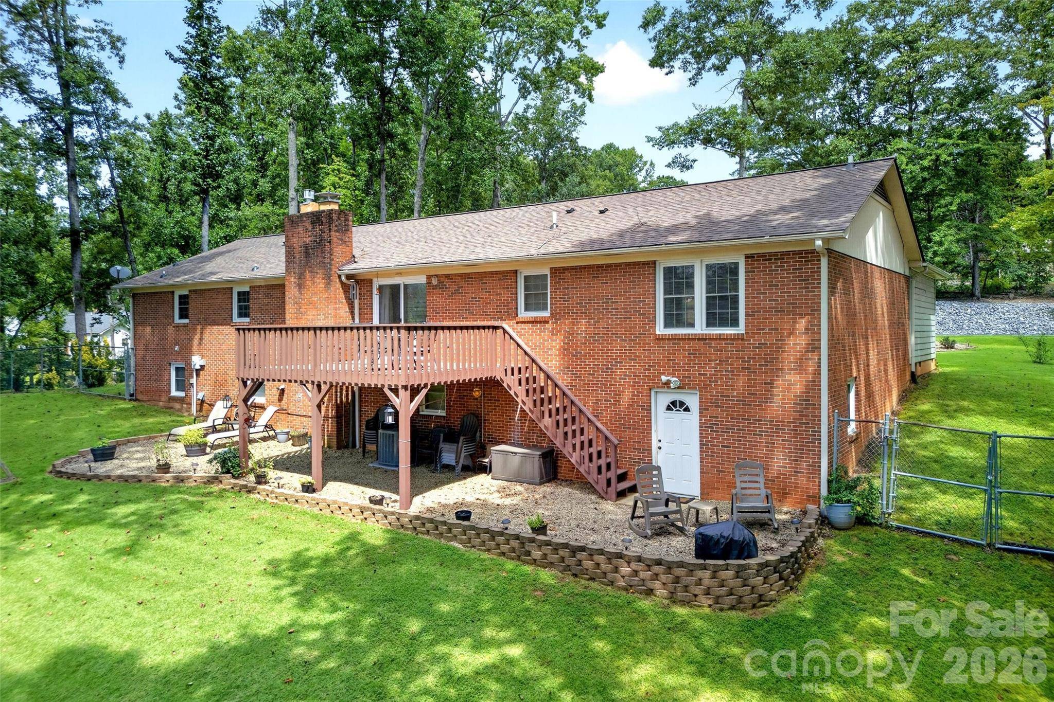 146 Cobblestone DR, Marion, NC 28752