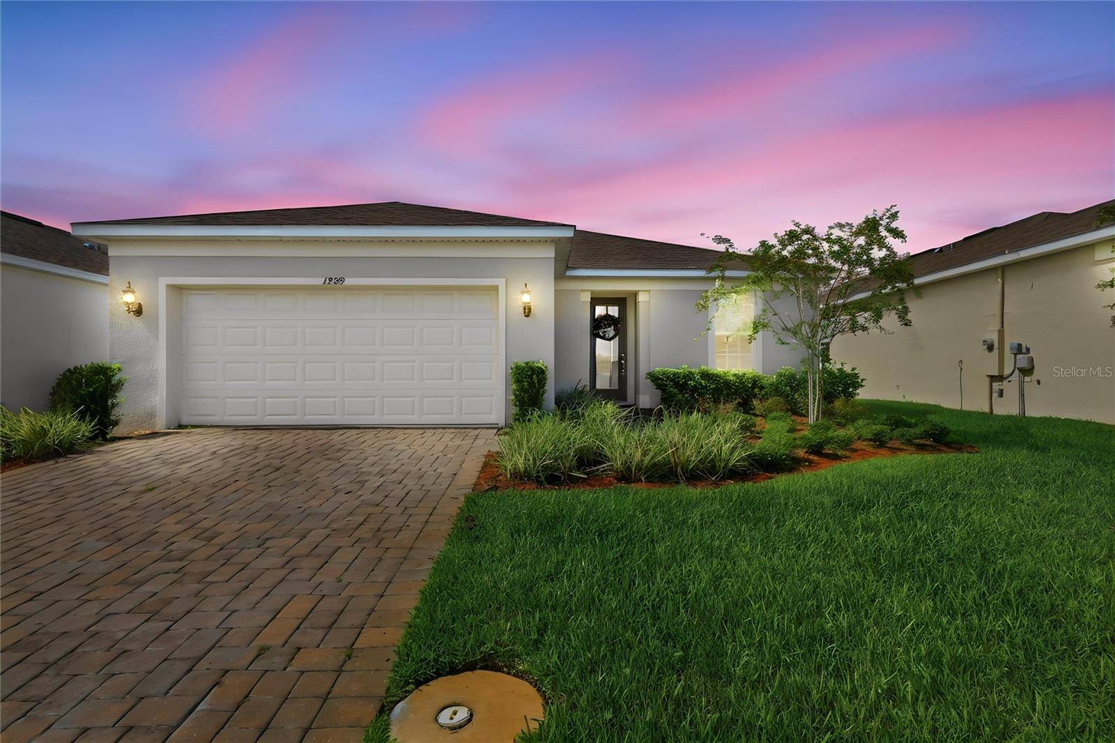1989 SPRING SHOWER CIR, Kissimmee, FL 34744