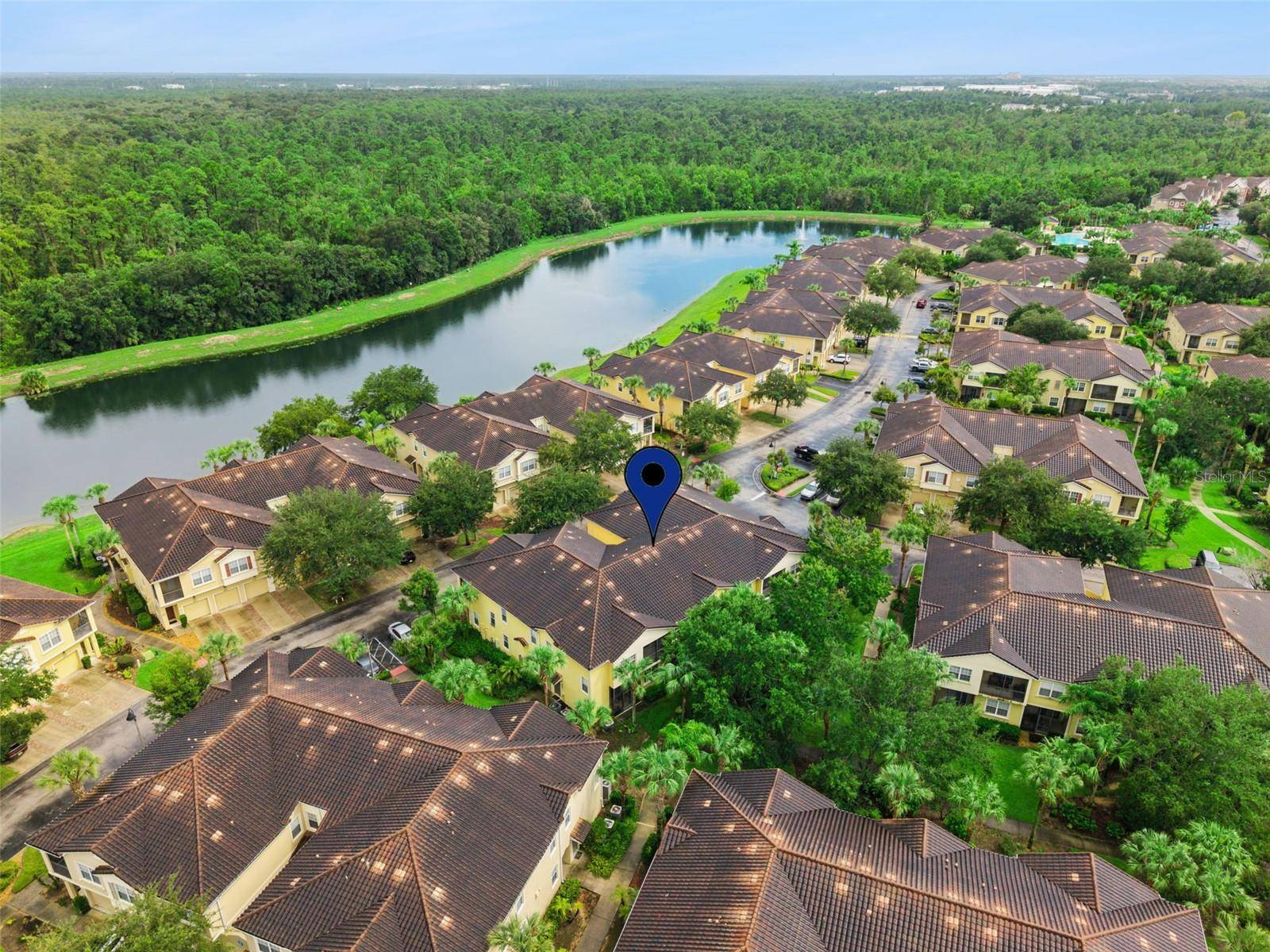 2820 OAKWATER DR, Kissimmee, FL 34747
