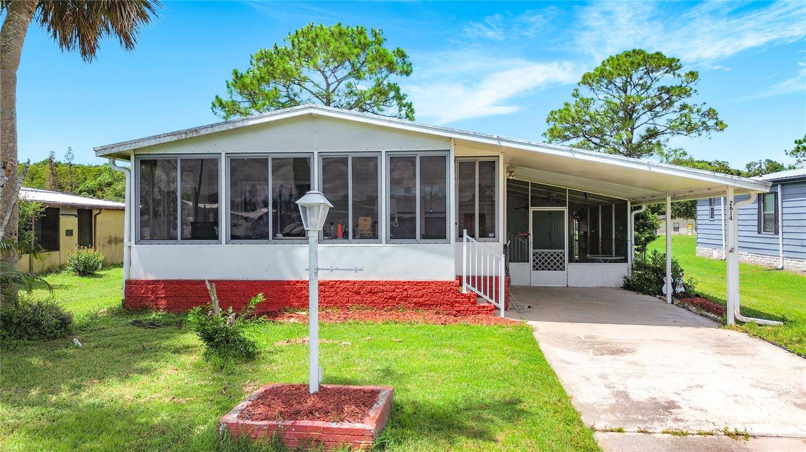 2614 MC DANIEL DR, Kissimmee, FL 34758