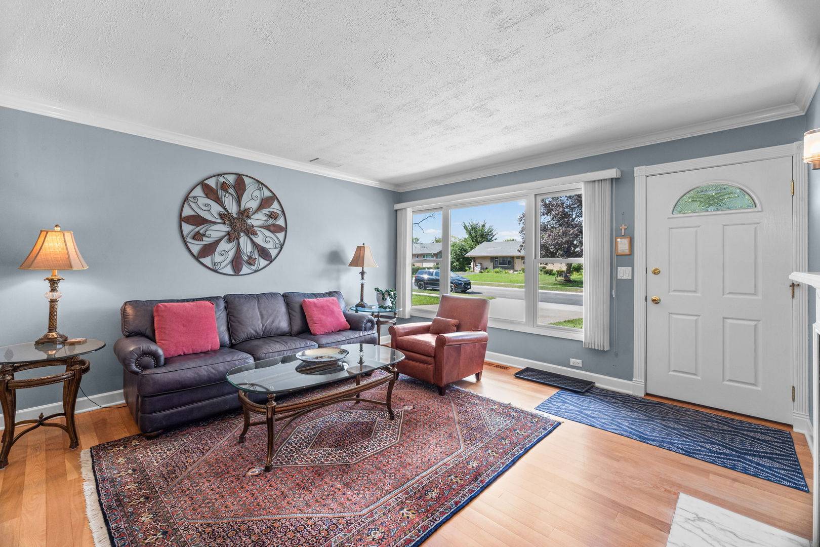 545 Newark LN, Hoffman Estates, IL 60169