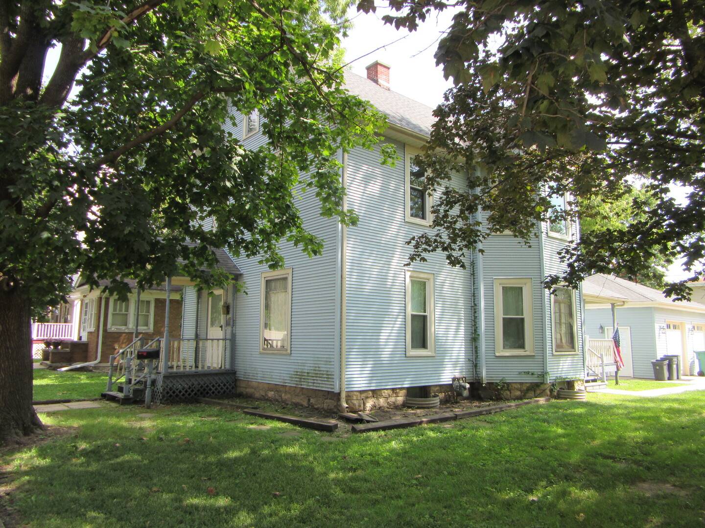 910 Oneida ST, Joliet, IL 60435