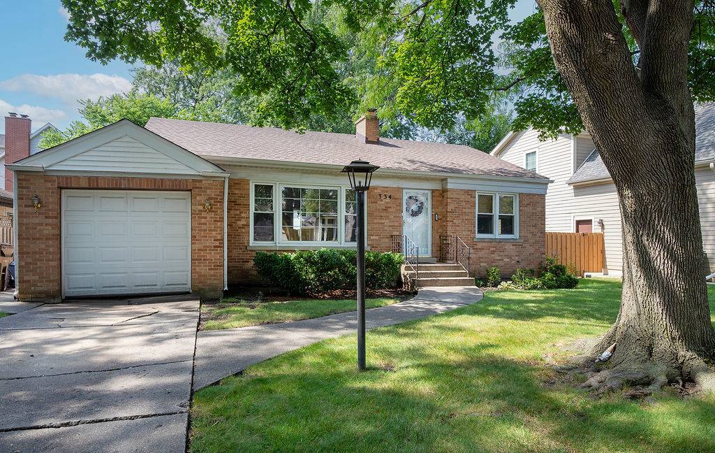 334 Spruce ST, Glenview, IL 60025