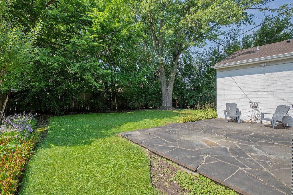 334 Spruce ST, Glenview, IL 60025