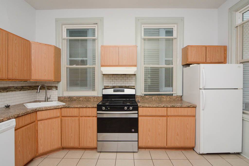 3224 N RACINE AVE #1, Chicago, IL 60657