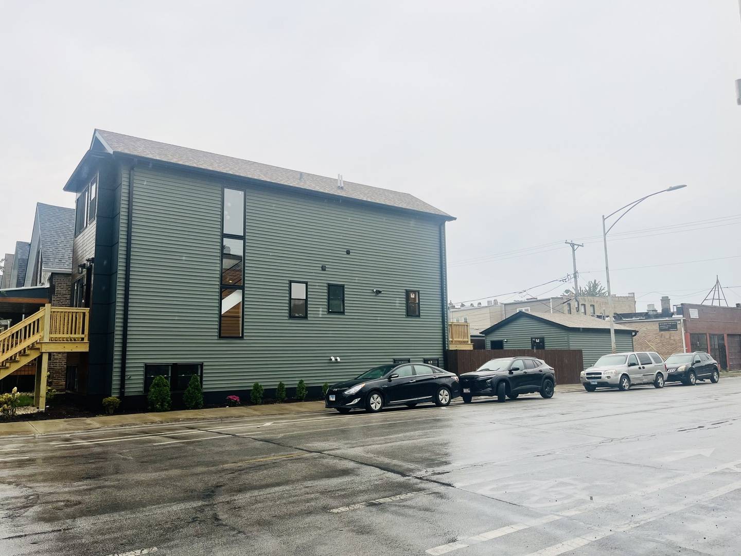 956 N Saint Louis AVE, Chicago, IL 60651