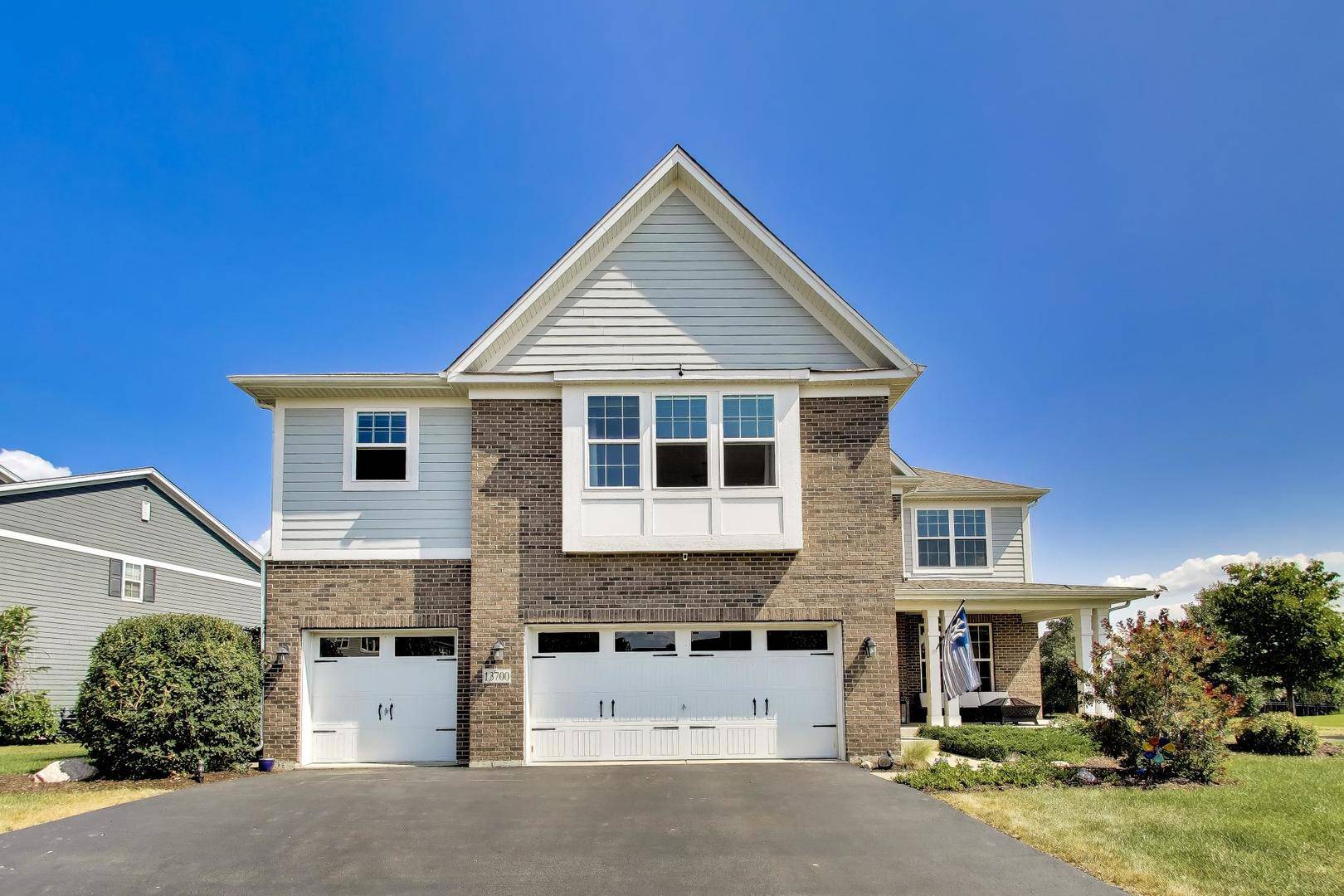 13700 Buchanan DR, Lemont, IL 60439