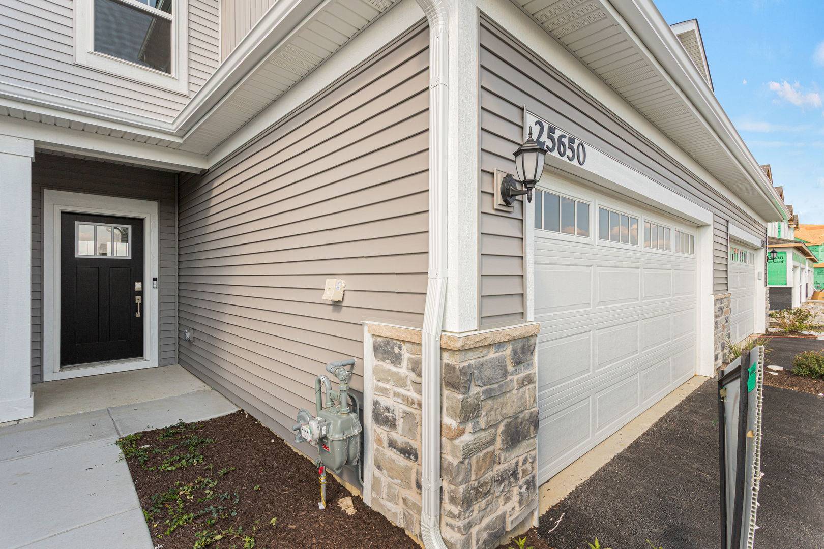 25650 W Wakefield DR #2003, Plainfield, IL 60544