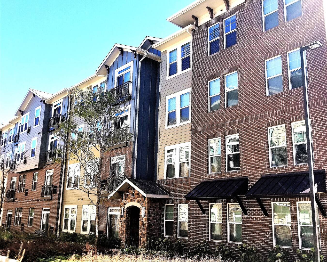 690 E Algonquin RD #2210, Schaumburg, IL 60173
