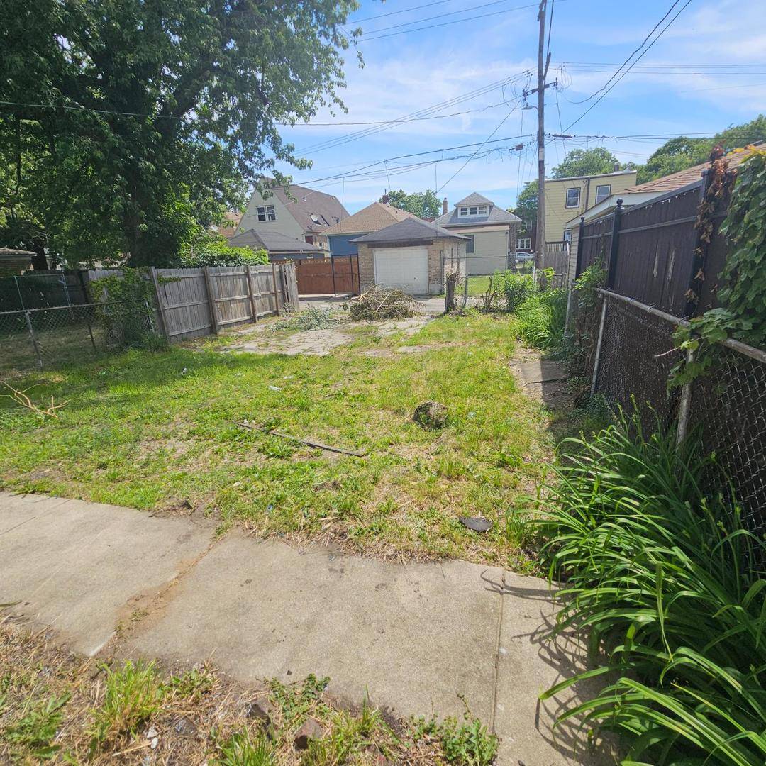 7747 S Langley AVE, Chicago, IL 60619