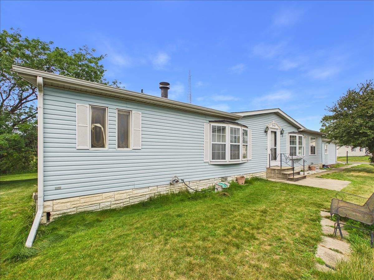 933 Micole DR, Belvidere, IL 61008