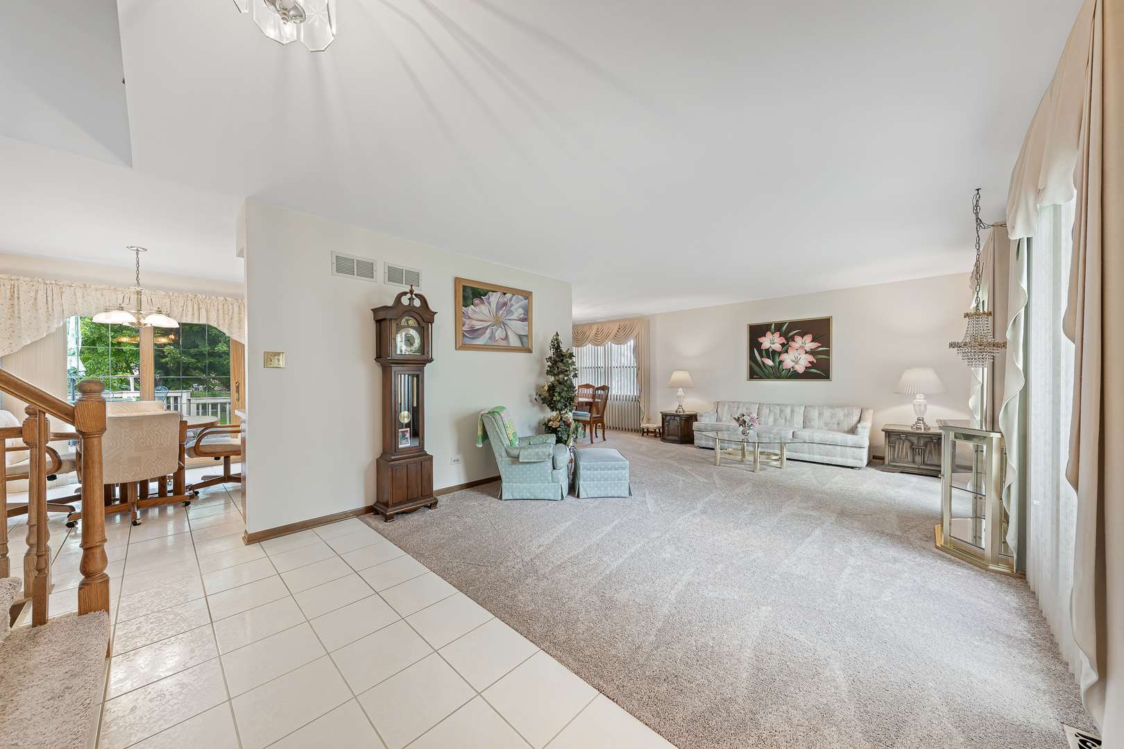 7502 W Lakeside DR, Frankfort, IL 60423