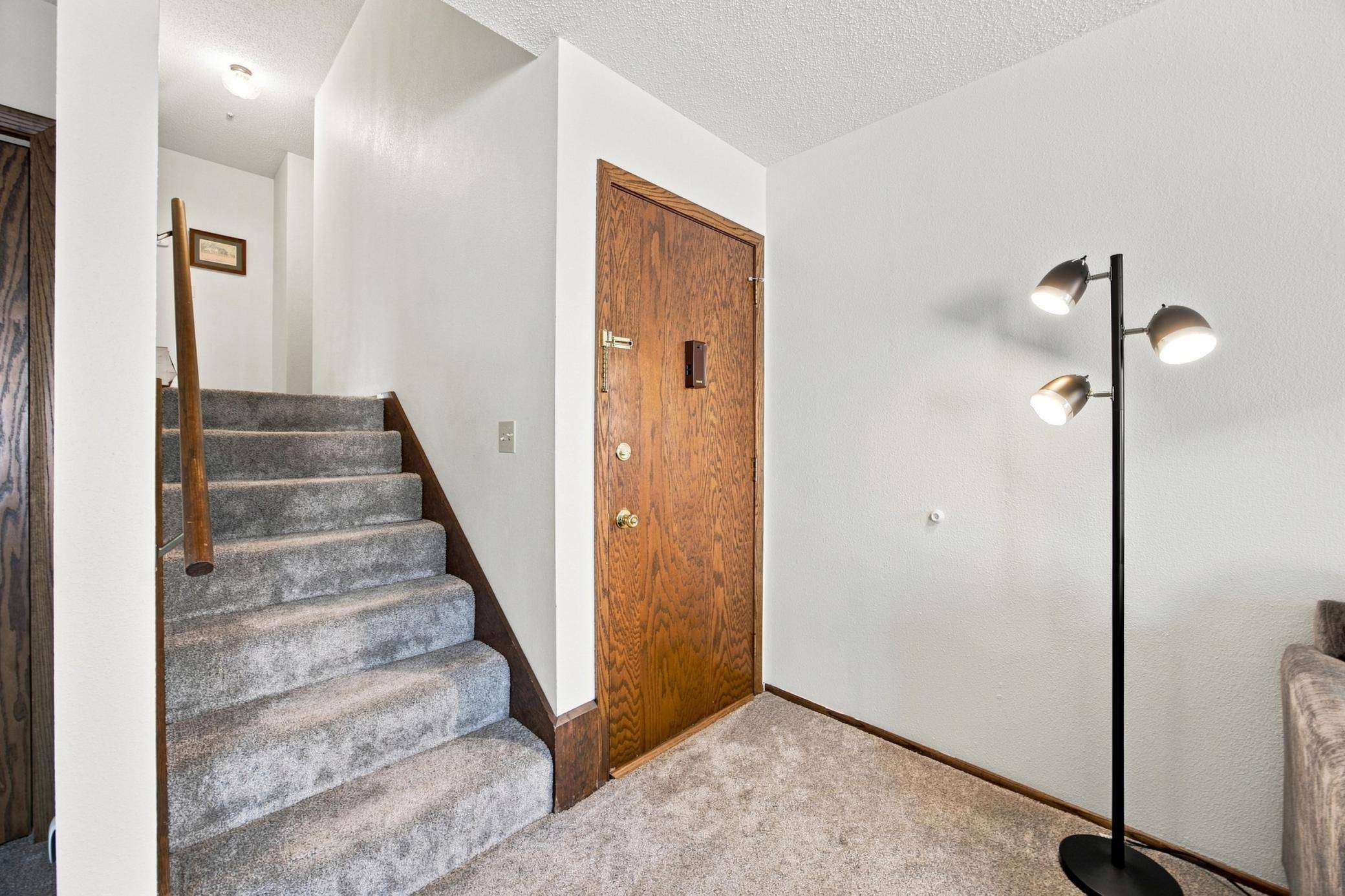 1225 7th ST S #7, Moorhead, MN 56560