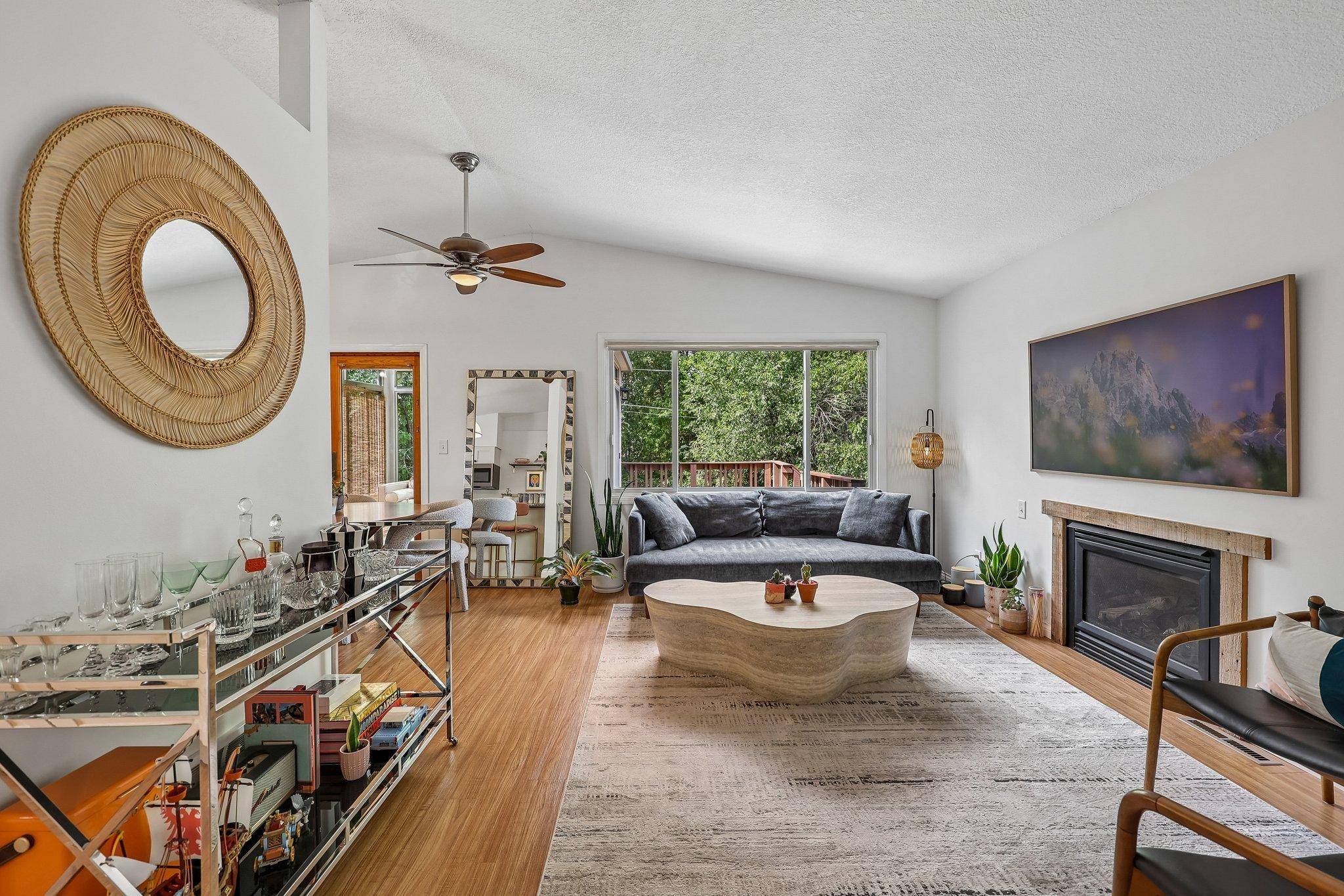 350 Fillmore ST NE, Minneapolis, MN 55413