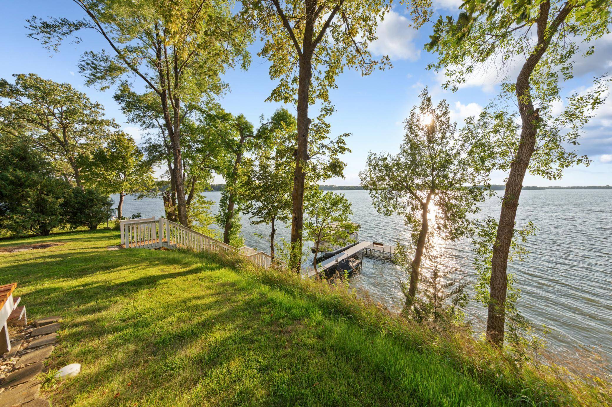 46916 Glens Beach RD, Waterville, MN 56096