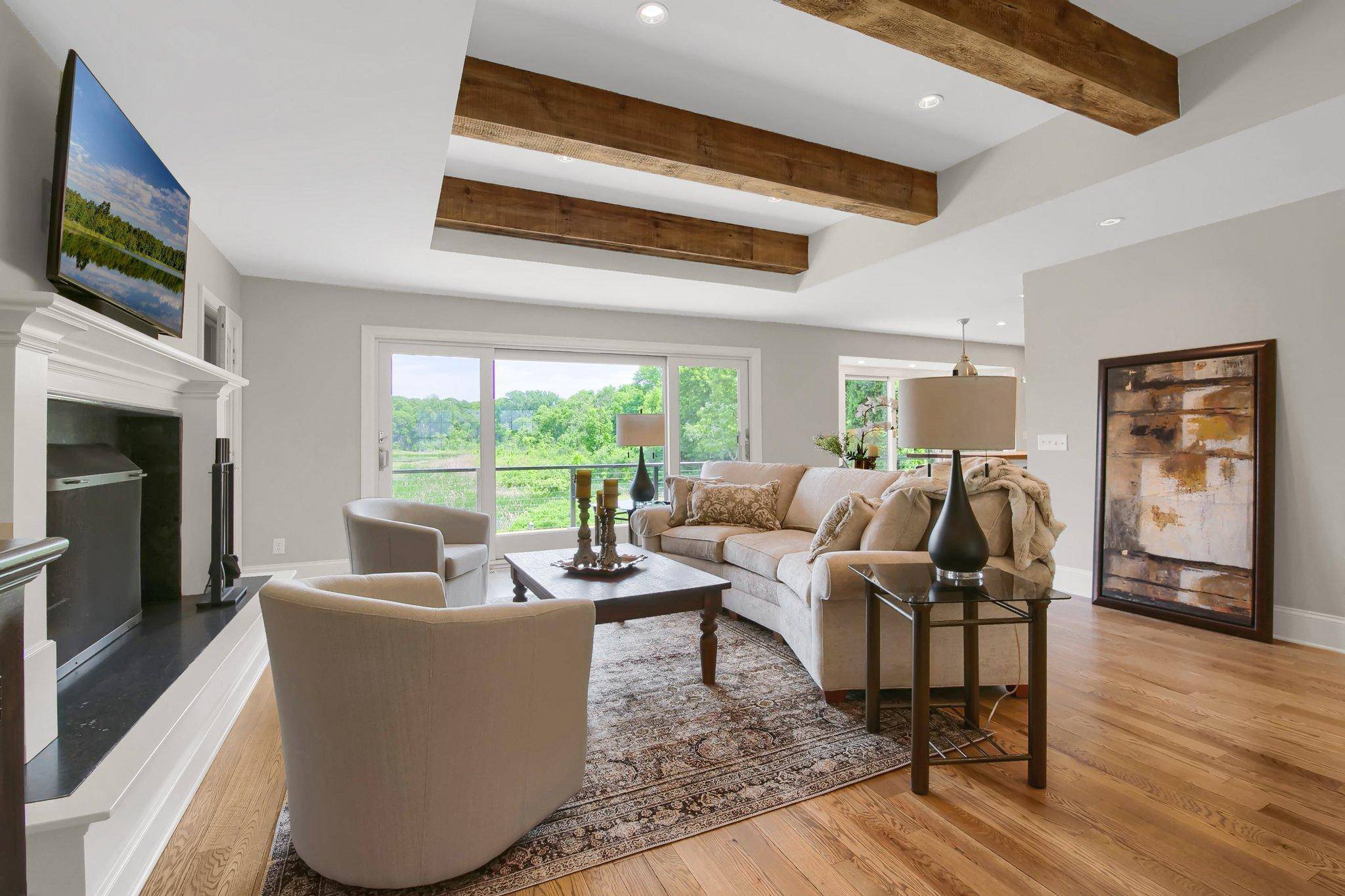 3465 Deephaven AVE, Wayzata, MN 55391