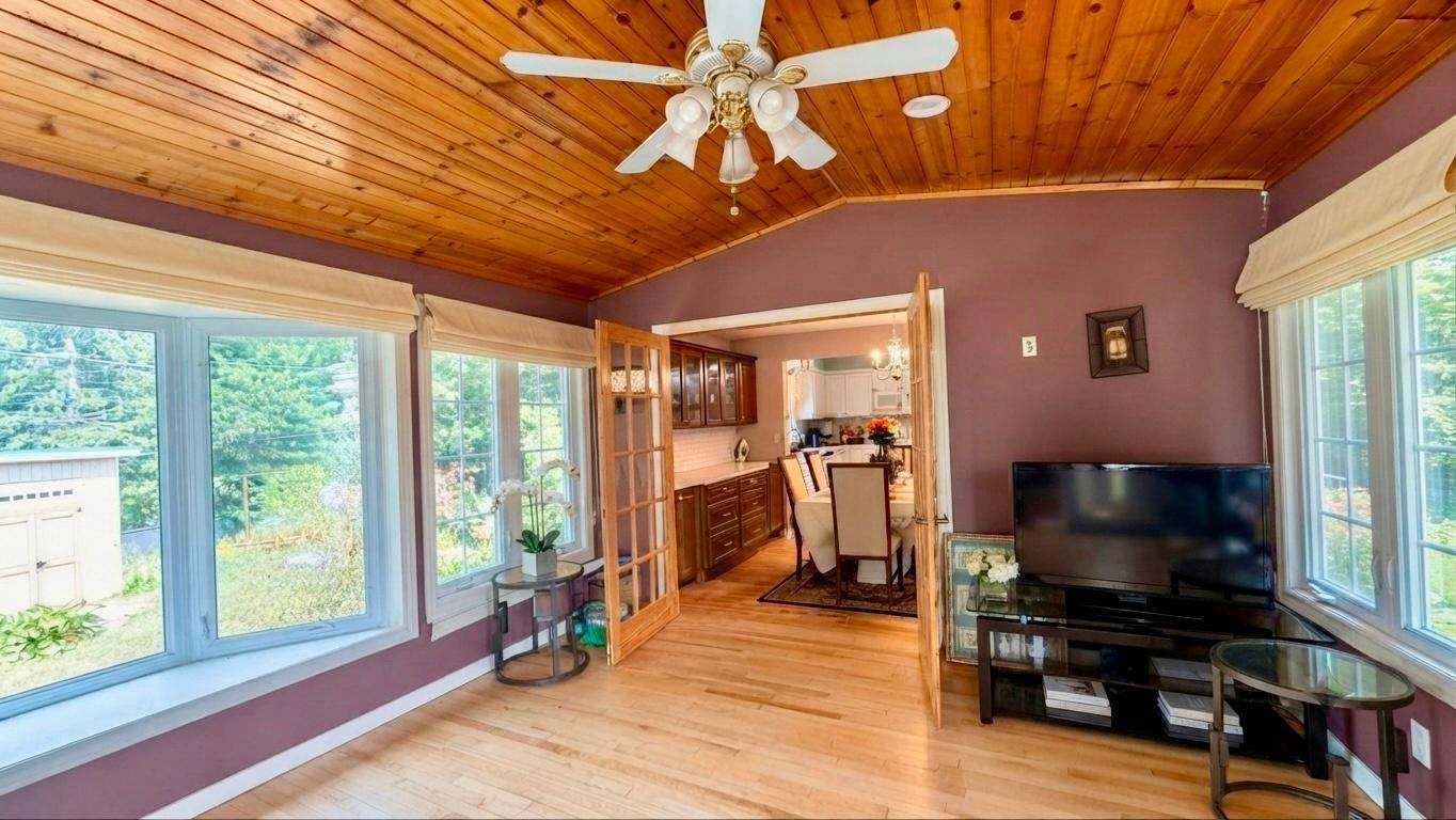 7740 47 1/2 PL N, New Hope, MN 55428