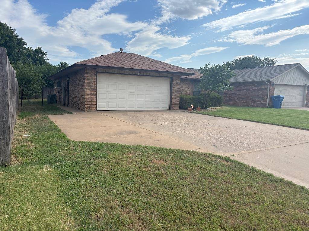 4013 Bunker Hill ST, Enid, OK 73703