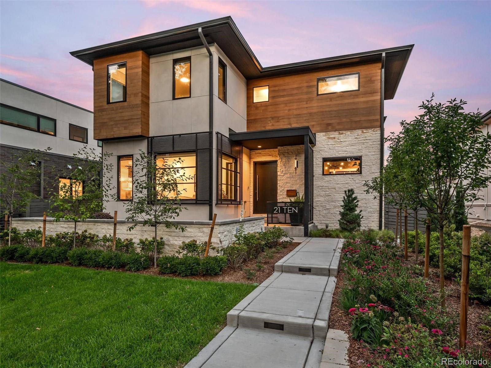 2110 S Cook ST, Denver, CO 80210
