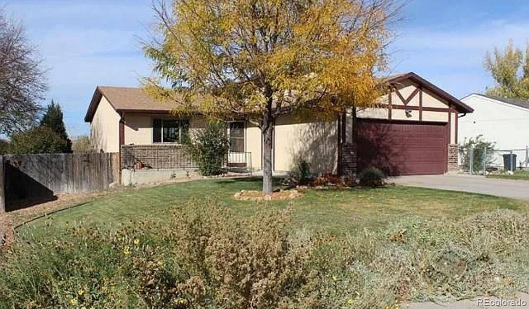 2 Bitterweed CT, Pueblo, CO 81001