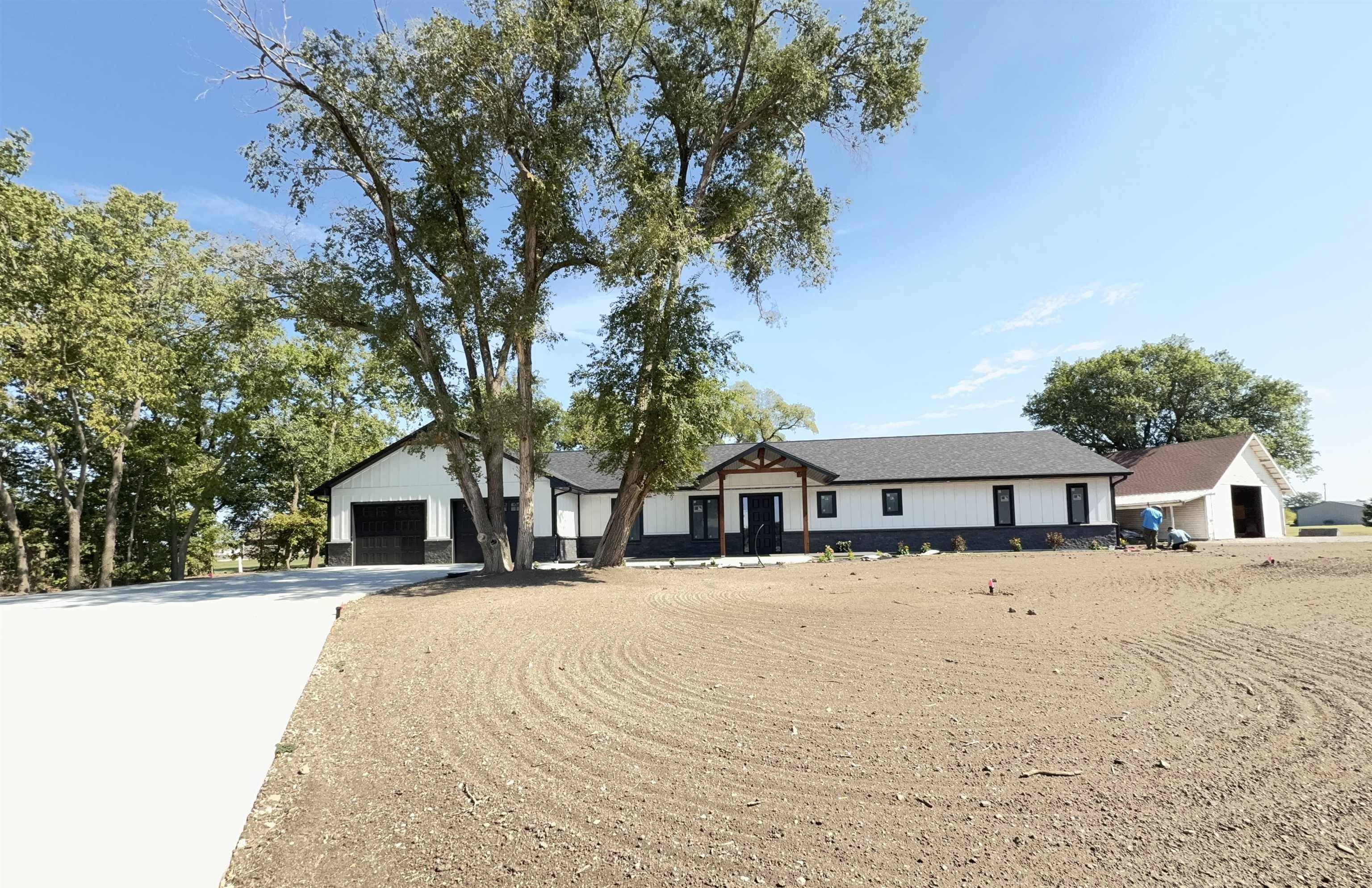 115 E 20th, Beloit, KS 67420