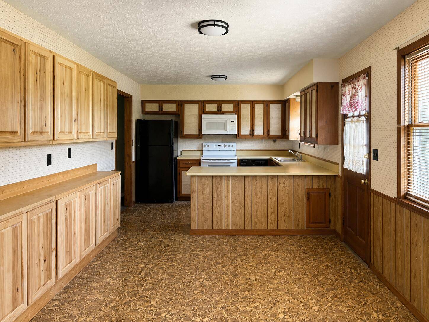 11627 State Route 17, West Plains, MO 65775