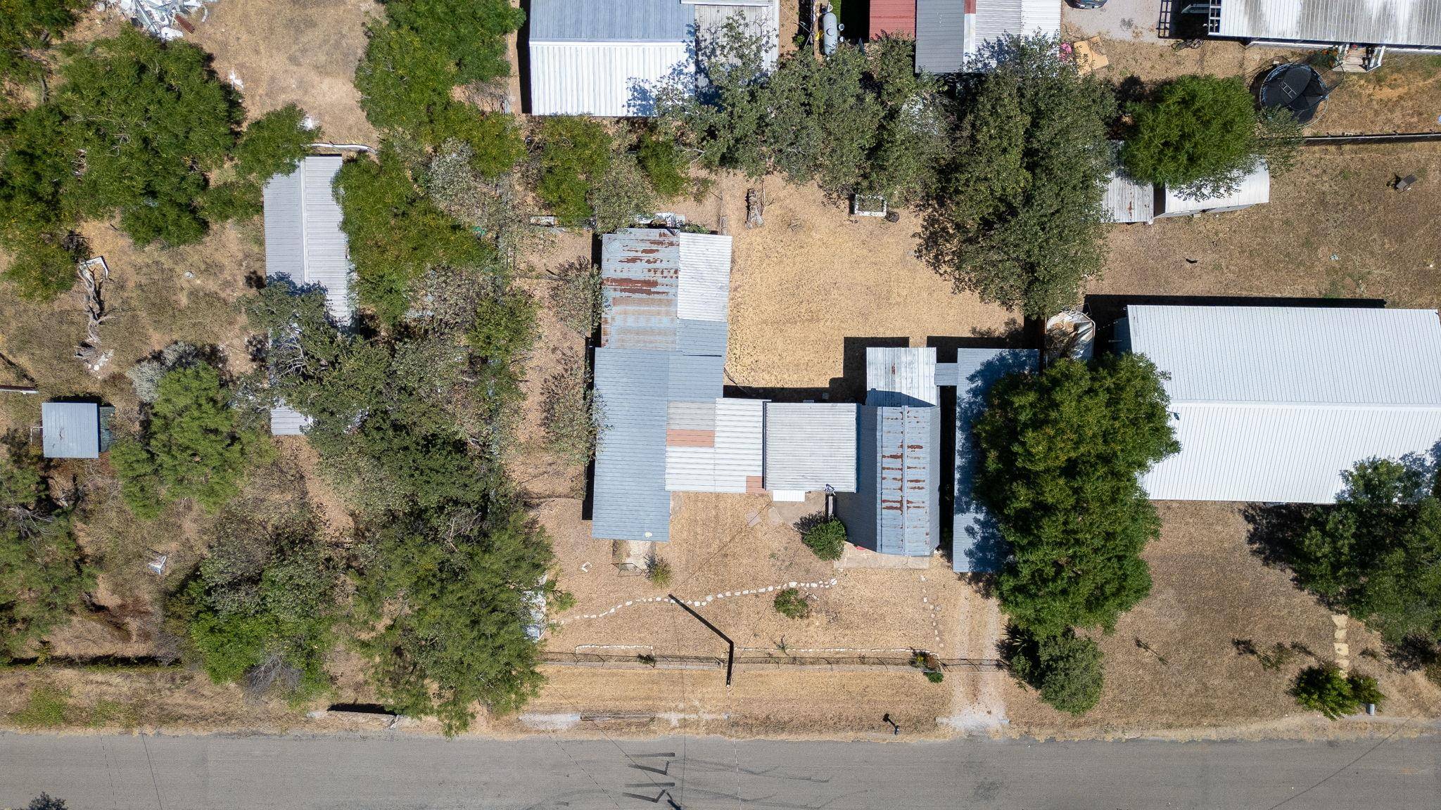 916 Apache DR, Burnet, TX 78611