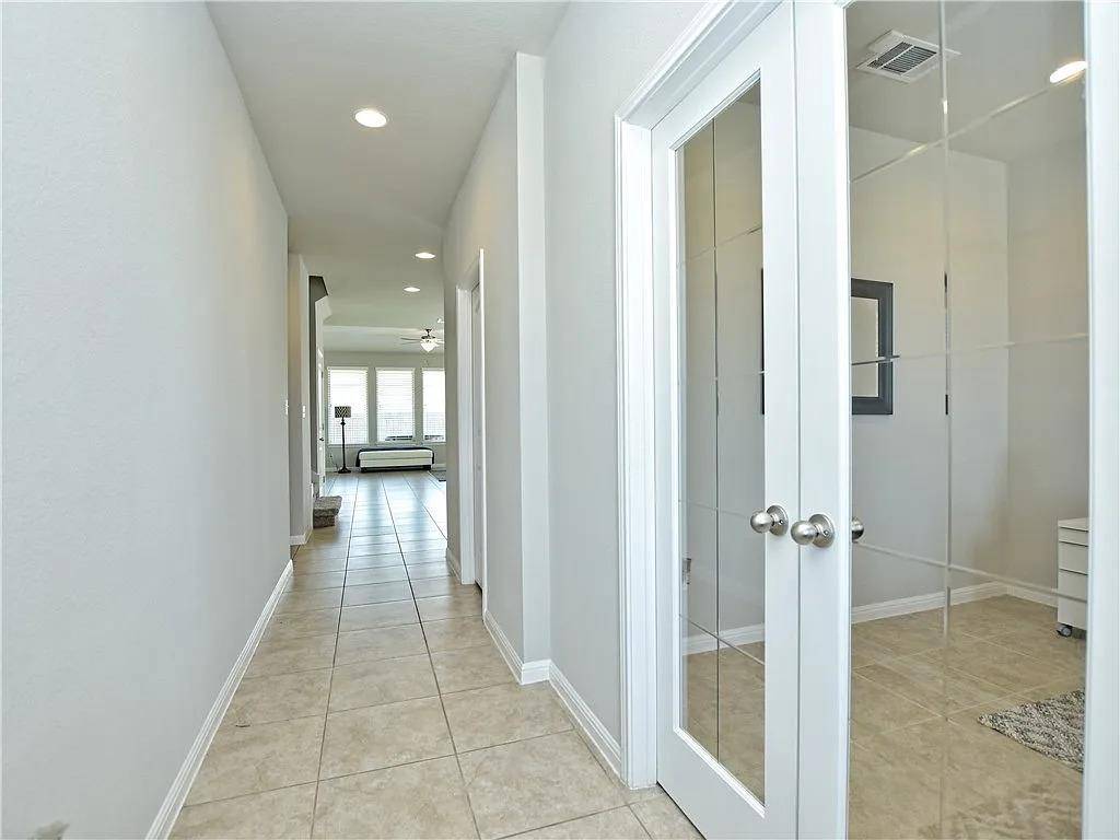 8117 Rosano ST, Round Rock, TX 78665