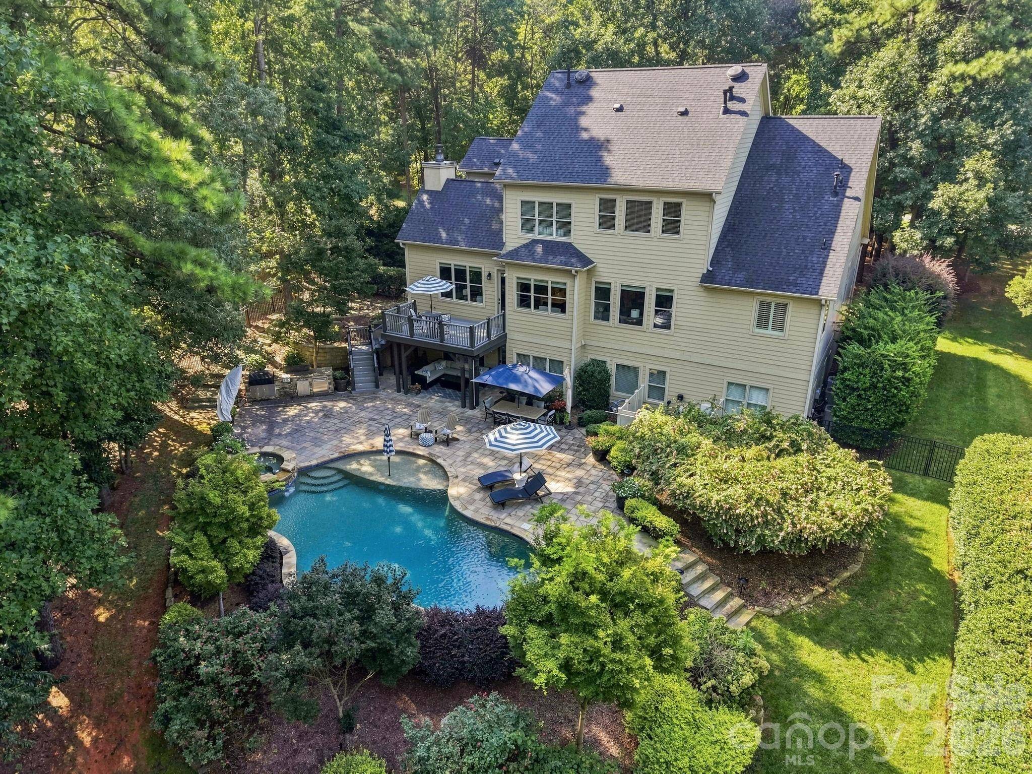 121 E Callicutt TRL, Mooresville, NC 28117