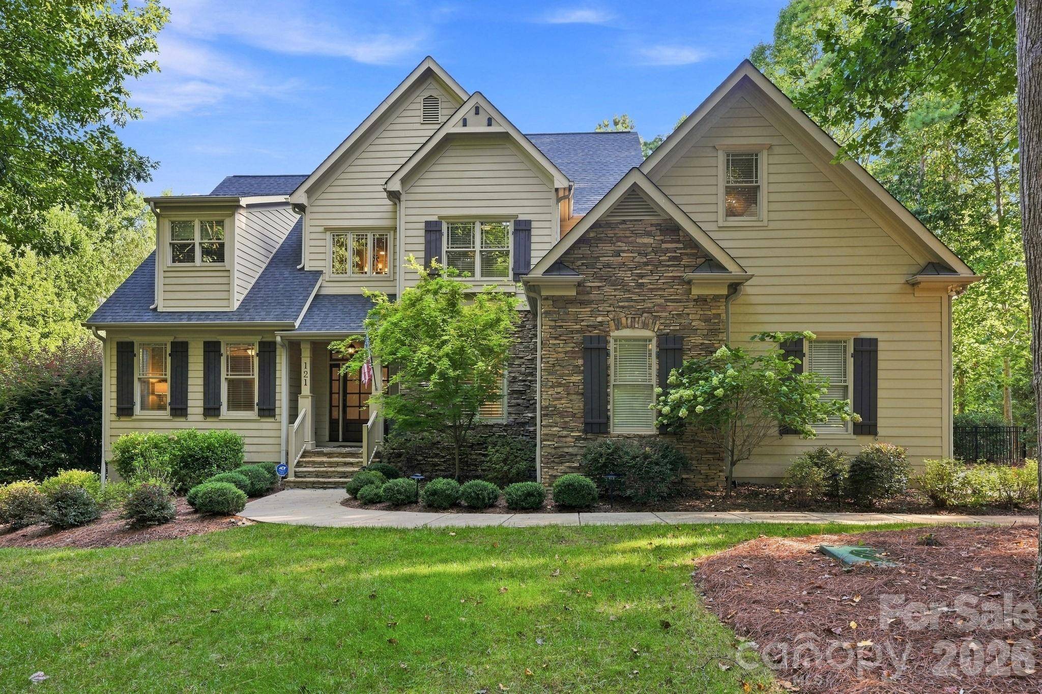 121 E Callicutt TRL, Mooresville, NC 28117