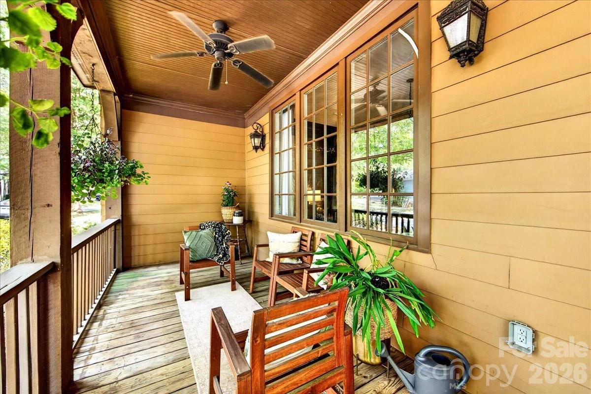 2049 Lexington ST, Belmont, NC 28012