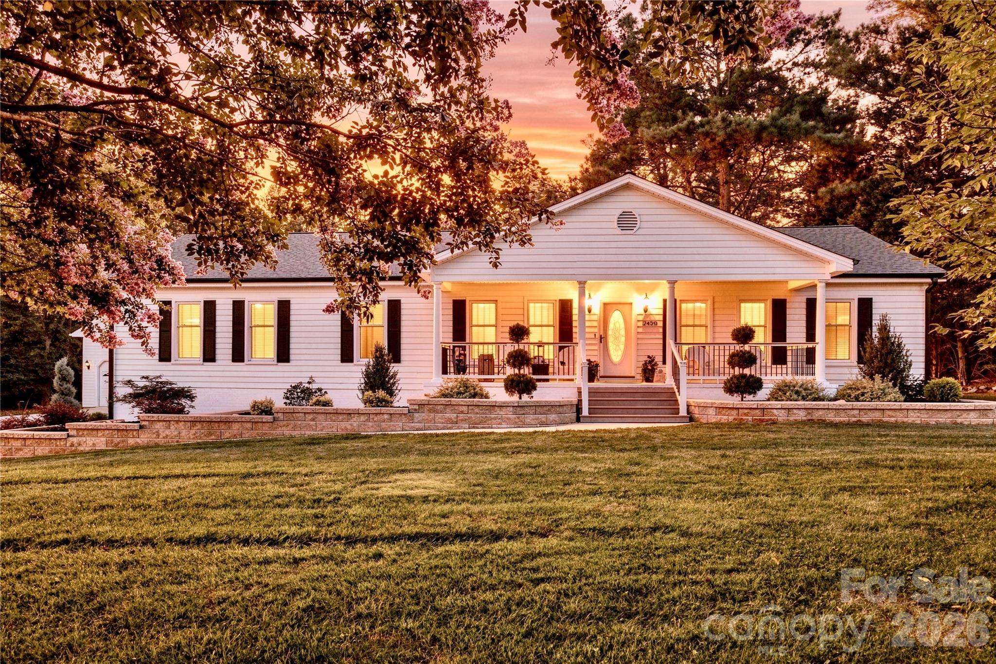 2429 Cassidy DR, Davidson, NC 28036