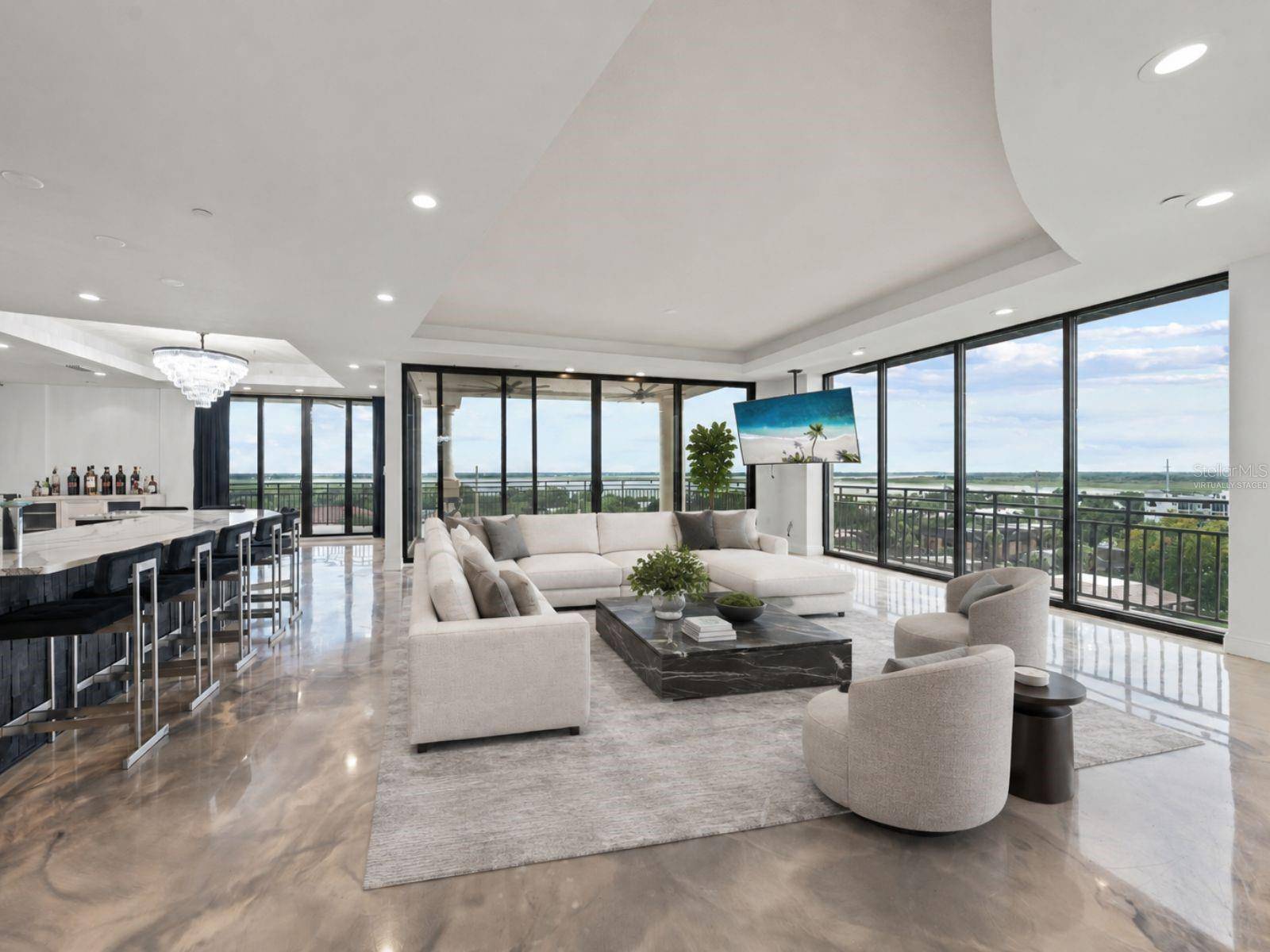 111 E MONUMENT AVE #801, Kissimmee, FL 34741