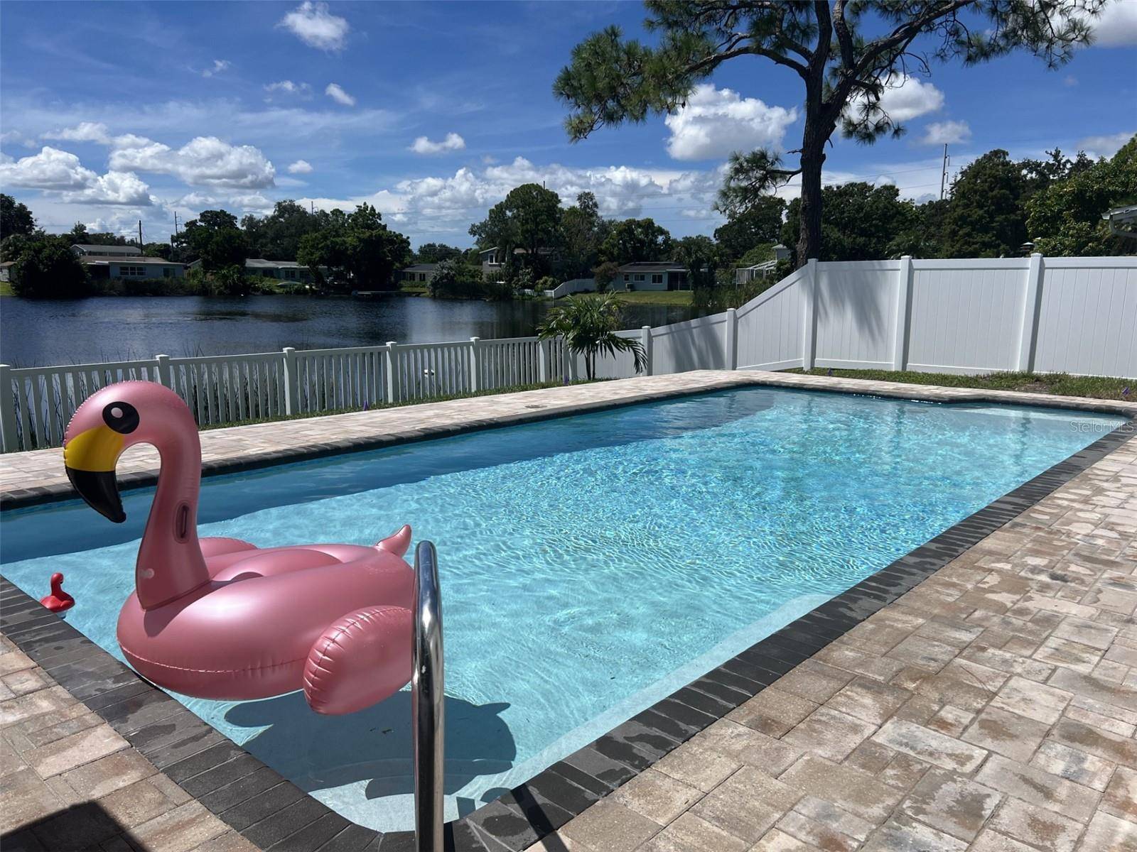 1494 85TH AVE N, St Petersburg, FL 33702