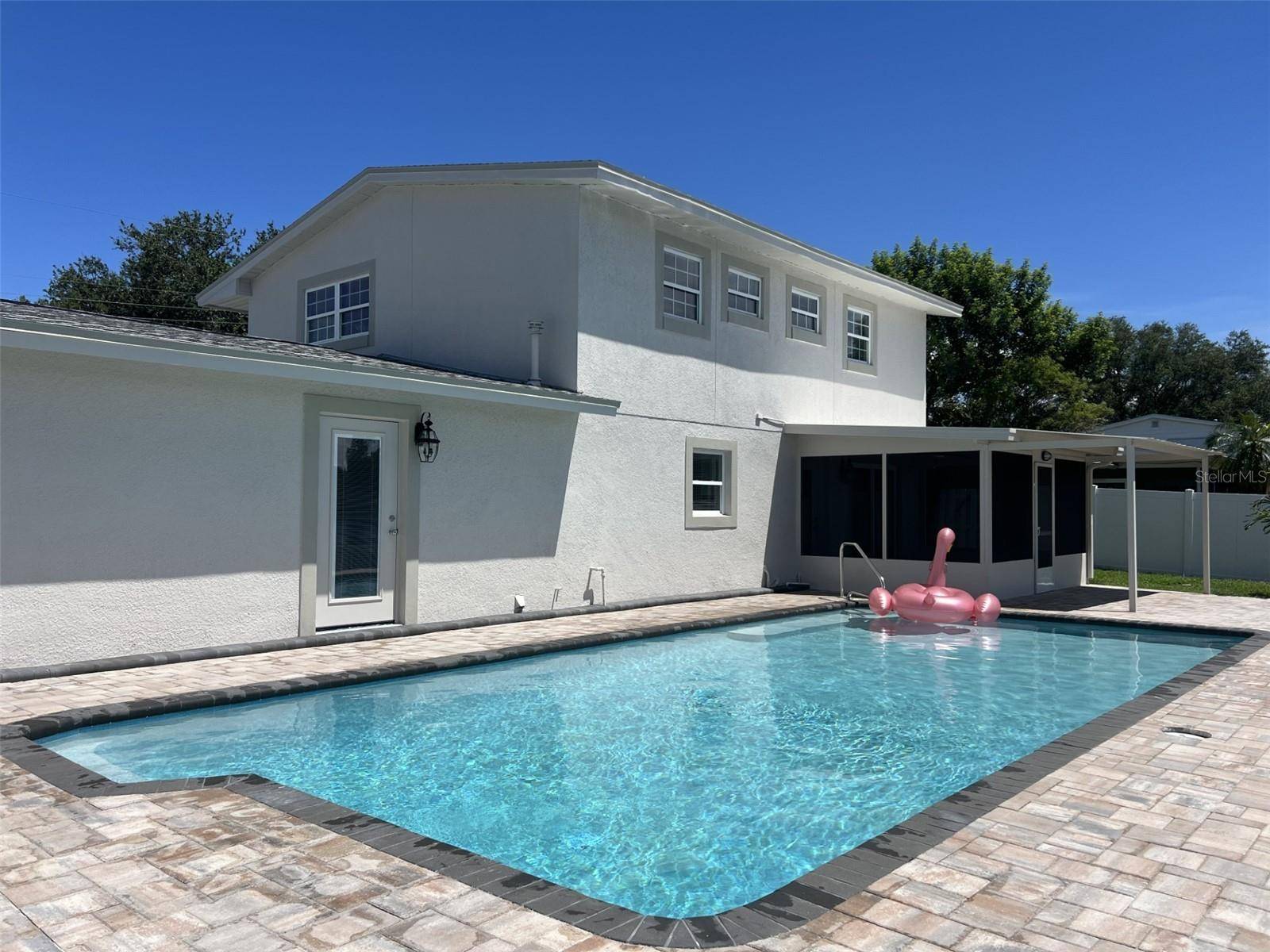 1494 85TH AVE N, St Petersburg, FL 33702