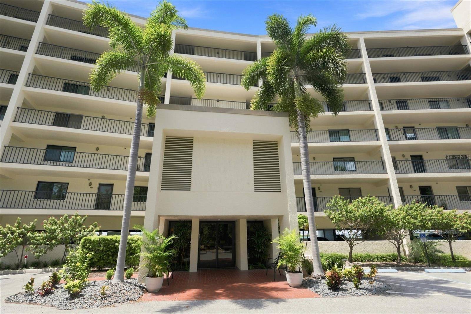 55 ROGERS ST #204, Clearwater, FL 33756