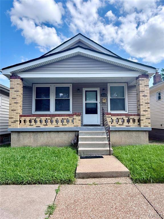 4640 Ray AVE, St Louis, MO 63116